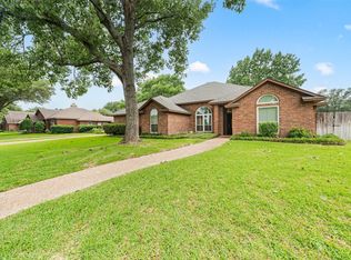 9205 Yellow Stone Rd, Woodway, TX 76712