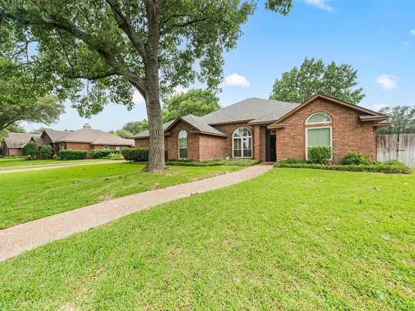9205 Yellow Stone Rd, Woodway, TX 76712