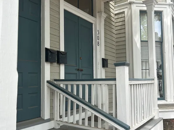 308 W Park Ave #A, Savannah, GA 31401