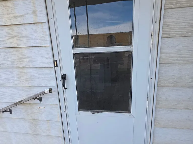 124 E Rose St — Photo 18