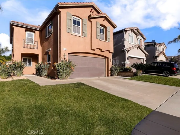 19911 Holly Dr, Santa Clarita, CA 91350