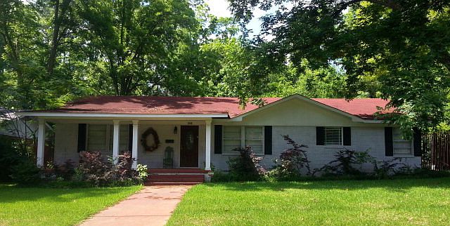 1st image of 1108 E Angelina St