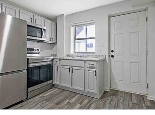 882 Fox St NW, Atlanta, GA 30318