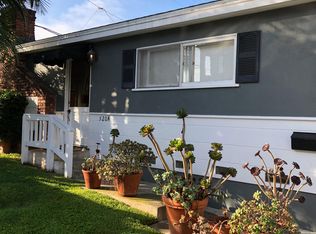 520 Avocado Ave, Corona Del Mar, CA 92625