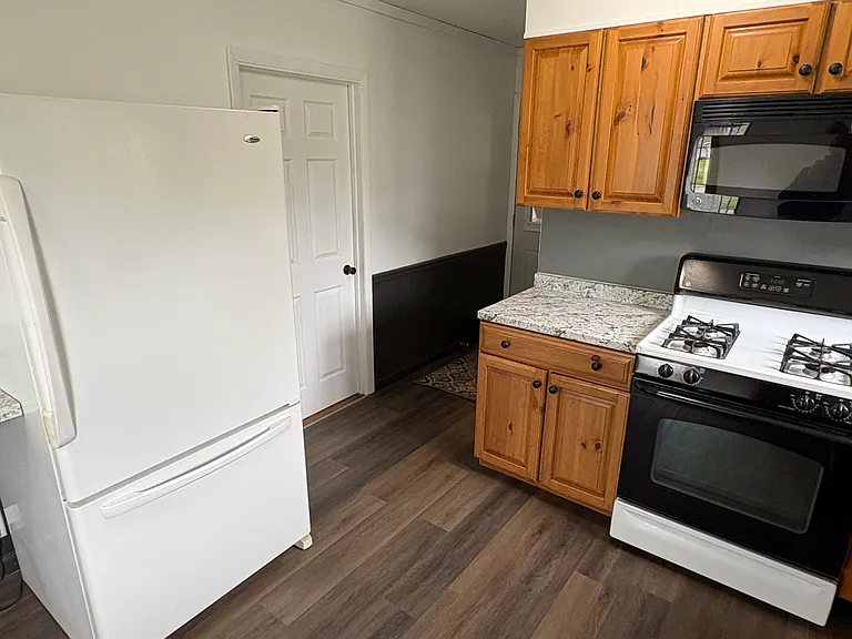 6316 Belmont Ave NE — Photo 12