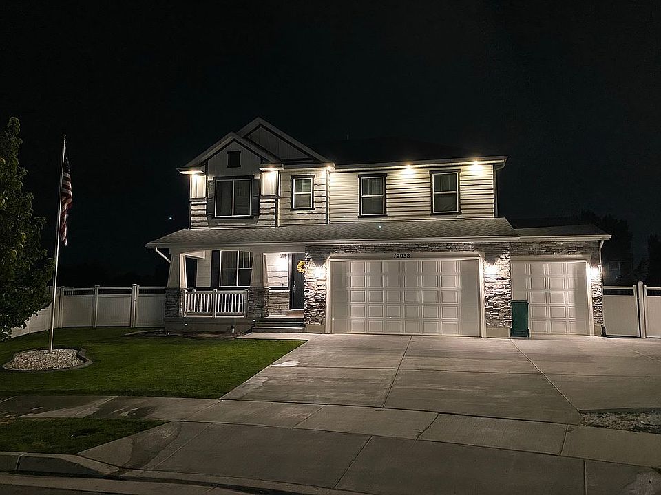 1st image of 12038 S Prudence Cir