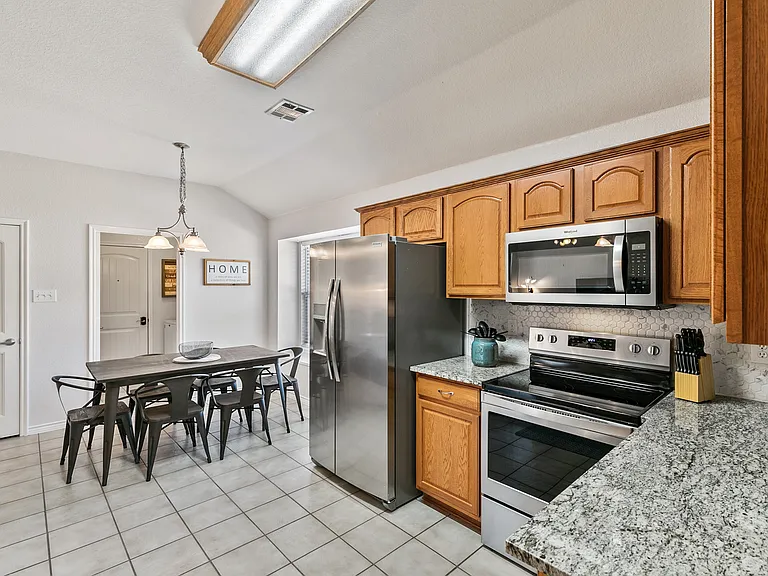 1309 Lonesome Dove Trl — Photo 10