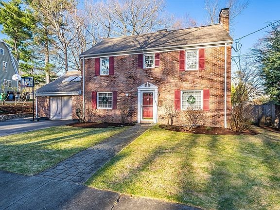 5th image of 17 Woodhaven Rd