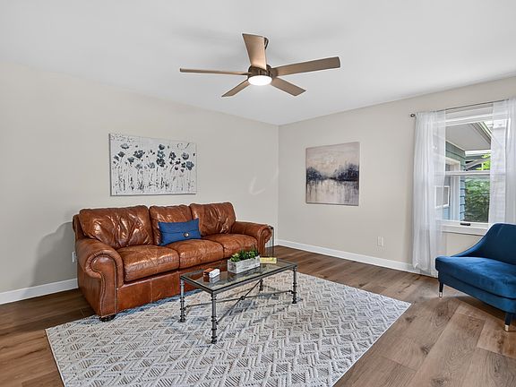 4th image of 6628 Hubbard Ave