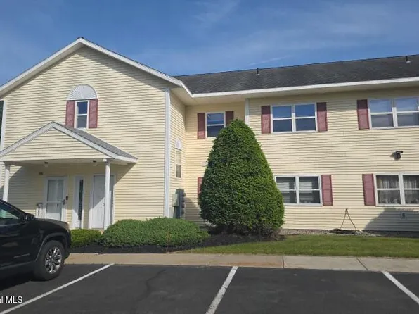 1102 Cambridge Manor Drive #2, Scotia, NY 12302
