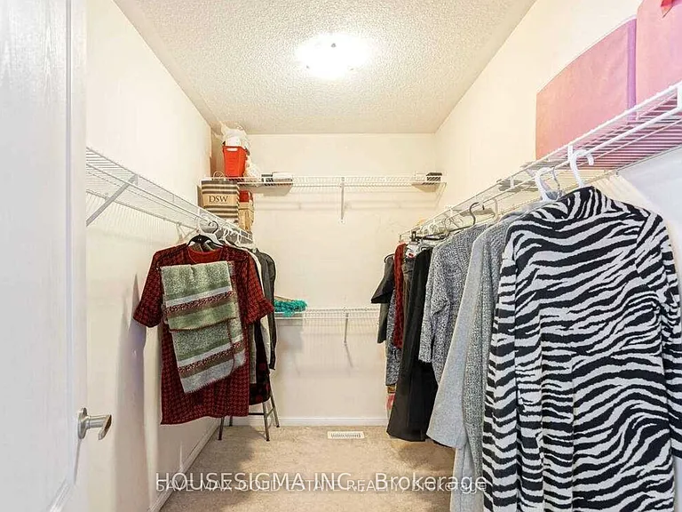 57 Robert Parkinson Dr — Photo 12