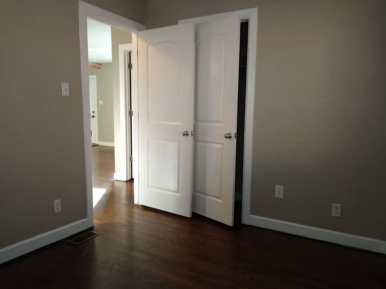 3316 N Adams St — Photo 59