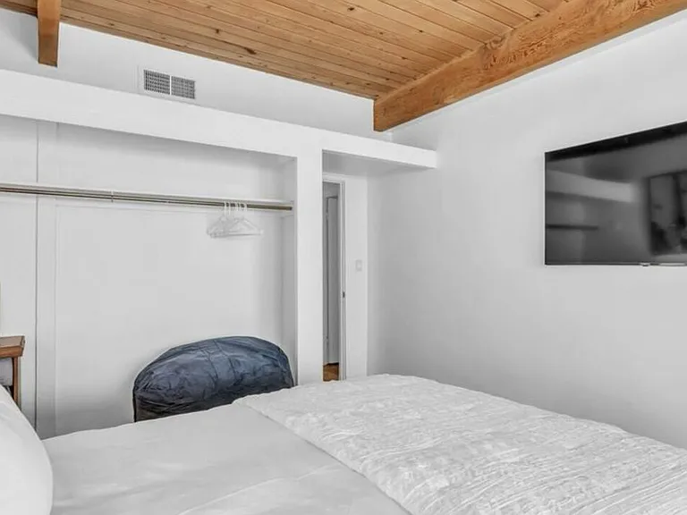 817 N Via Monte Vis — Photo 15