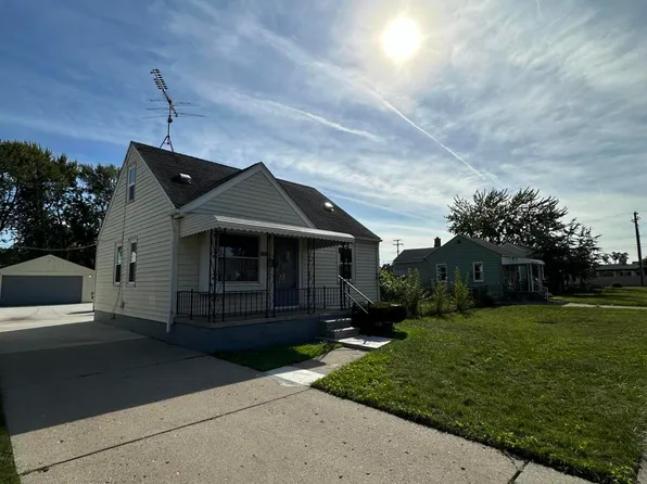 29023 Beechwood Ave, Garden City, MI 48135