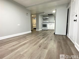 3513 W Grace St #3521, Chicago, IL 60618