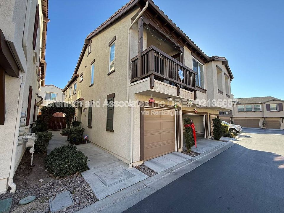 1st image of 297 Tiburon Dr Unit 191
