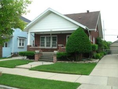 2623 Olive STREET, Racine, WI, 53403