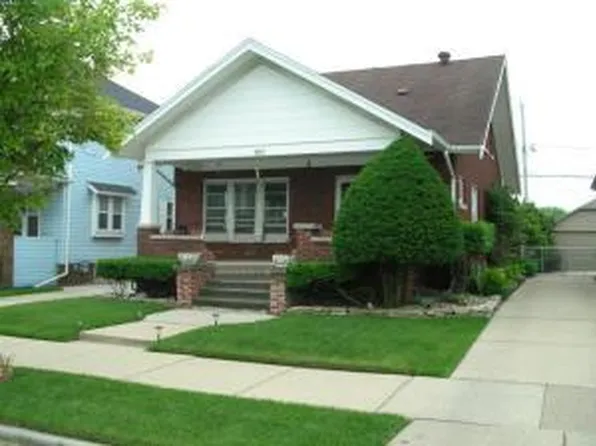 2623 Olive STREET, Racine, WI 53403