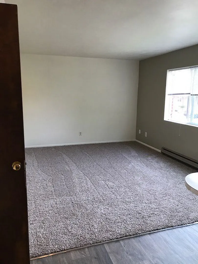 King Apartments — Photo 2