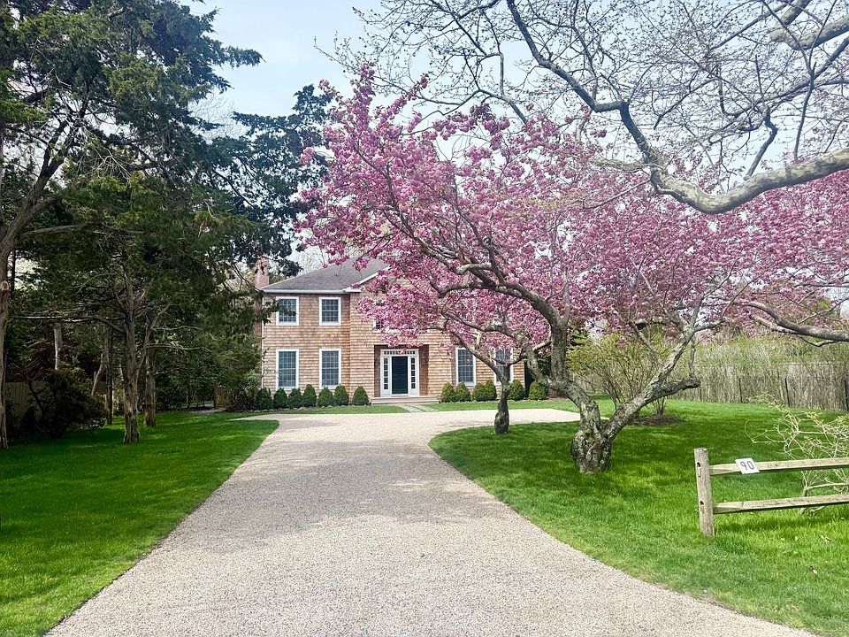 1st image of 90 Hedges Ln