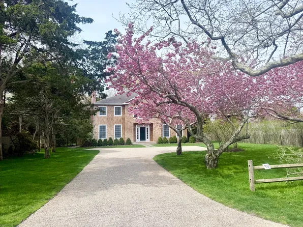 90 Hedges Ln, East Hampton, NY 11937