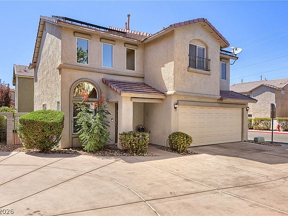 2nd image of 1357 Hawaiian Hills Ave