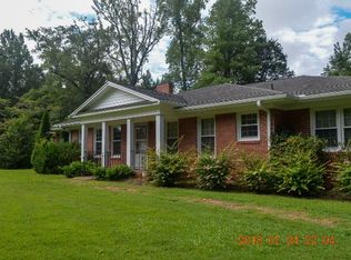 25 College St, Due West, SC 29639