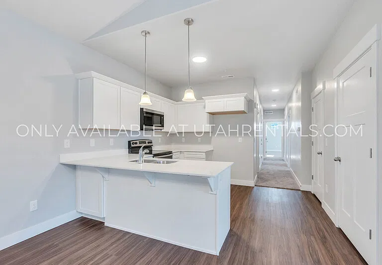 13537 S Commodus Dr #F303 — Photo 3