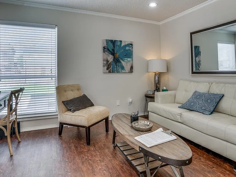 Stoneridge Apartments — Photo 6
