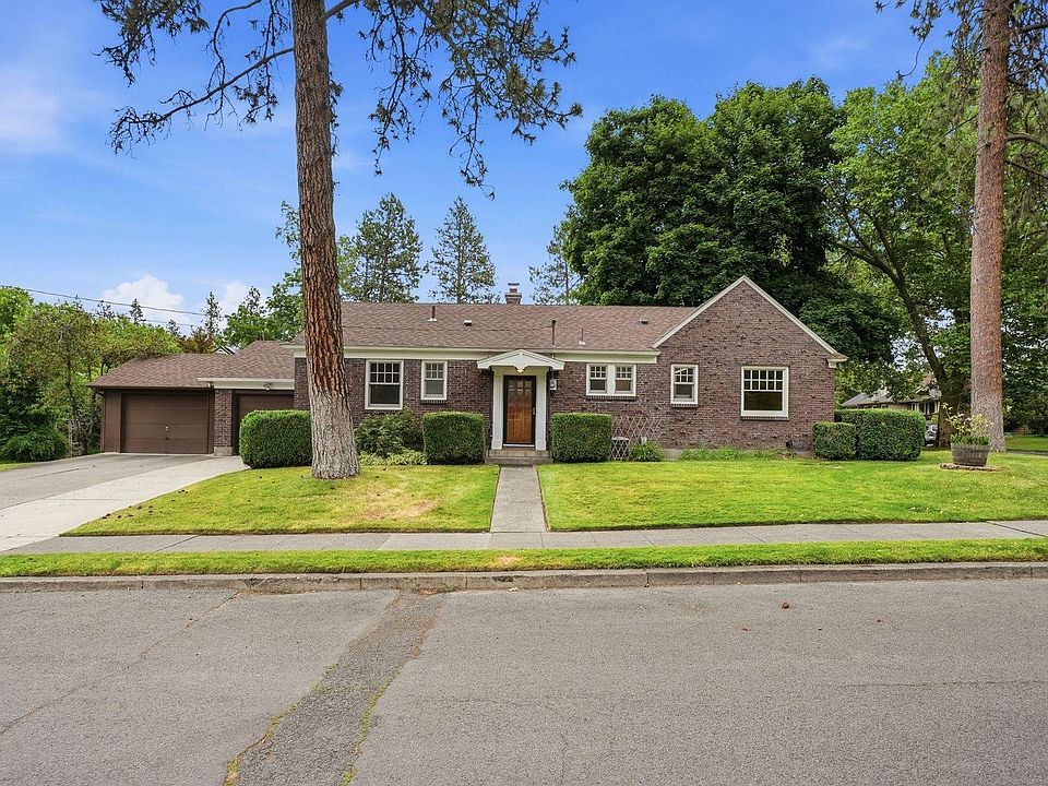 1st image of 532 W 25th Ave