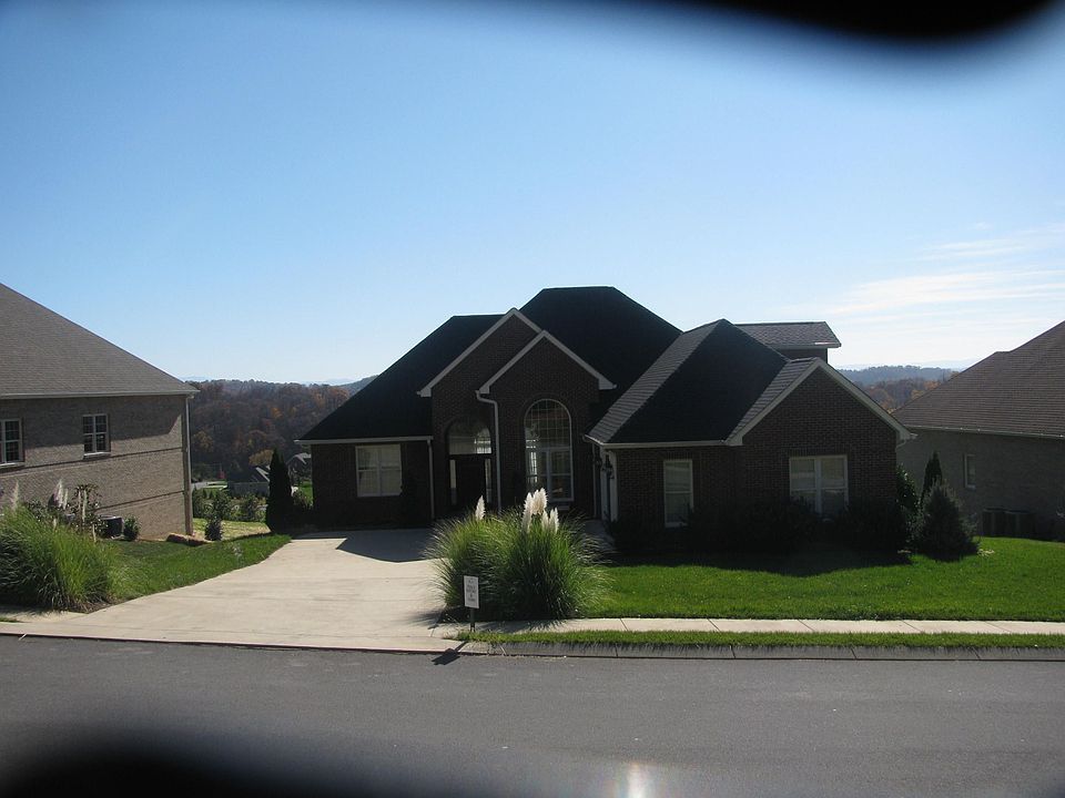 1st image of 221 Old Island Trl