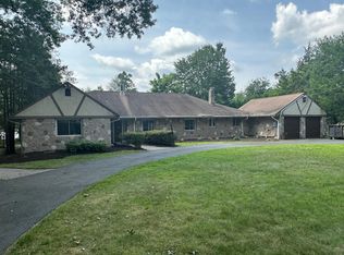 111 Lake Dr E, Wayne, NJ 07470