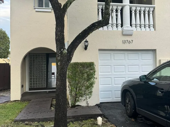 13767 SW 160th St, Miami, FL