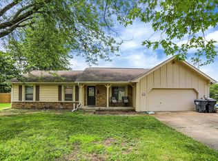 10 Tarry Ct, Greenwood, IN 46142
