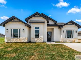 33659 Hugo St, Los Fresnos, TX 78566