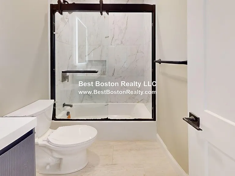 231 Highland Ave #1 — Photo 25