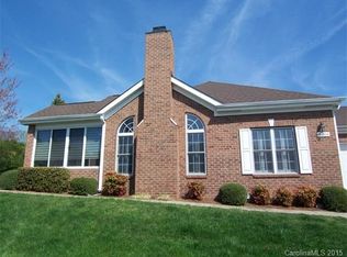 10004 Park Willow Dr, Charlotte, NC 28210
