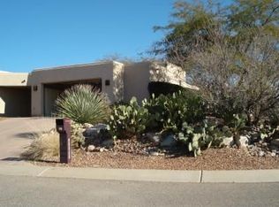 1207 S Kent Spring Pl, Green Valley, AZ 85614