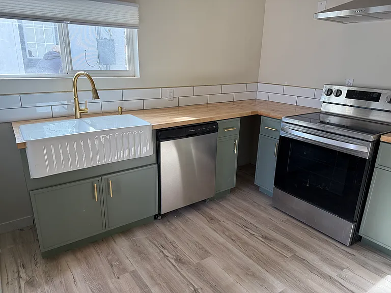 1414 7th St NW #2 — Photo 5