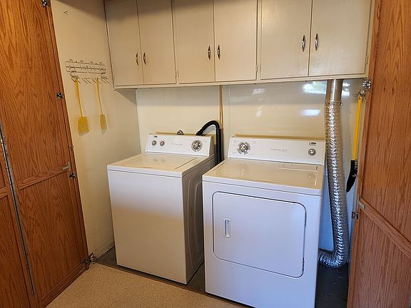 5th image of 1504 Butternut Ave
