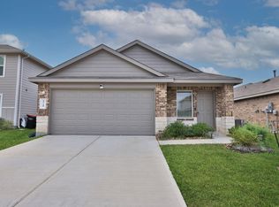 5710 Vintage Oakmont Dr, Spring, TX 77373