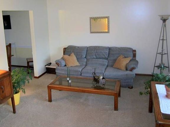 Formal Living & Dining Ro