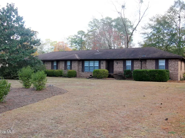 202 Haven Way S, Washington, NC 27889
