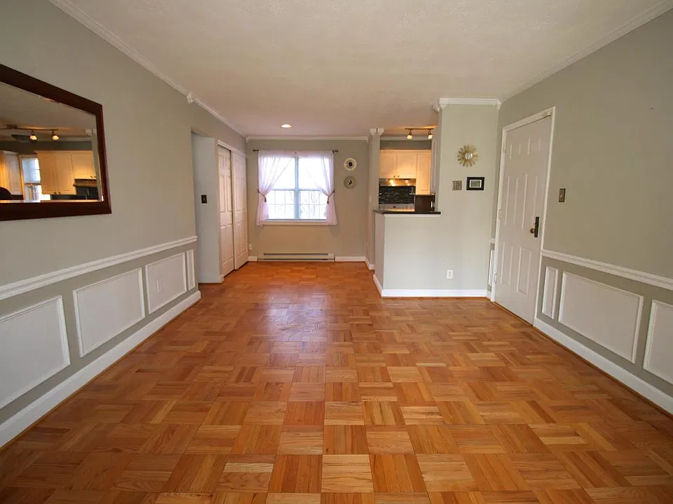 living room without furniture