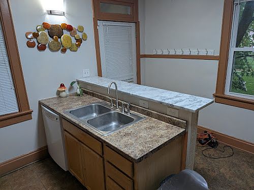 2nd image of 213 Dana Ave