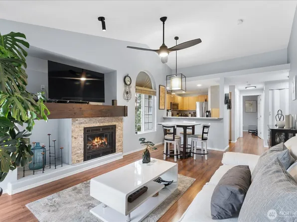 12407 4th Avenue W #2304, Everett, WA 98204