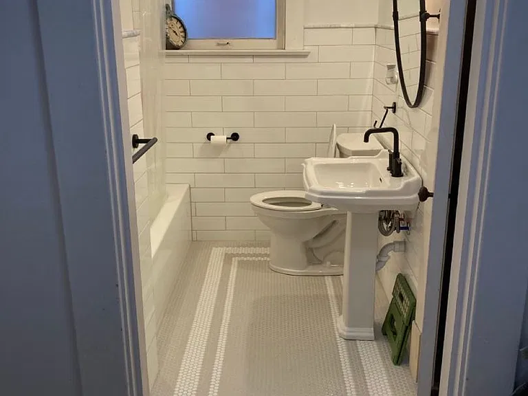 124 Cannons Ln — Photo 11