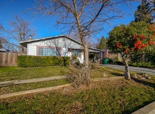 3358 Crest Dr, Anderson, CA 96007