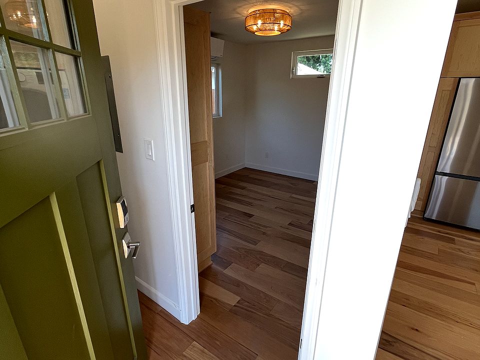 Front Door Entrance, Bedroom Entrance