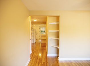 8713 Plymouth St APT 1, Silver Spring, MD 20901